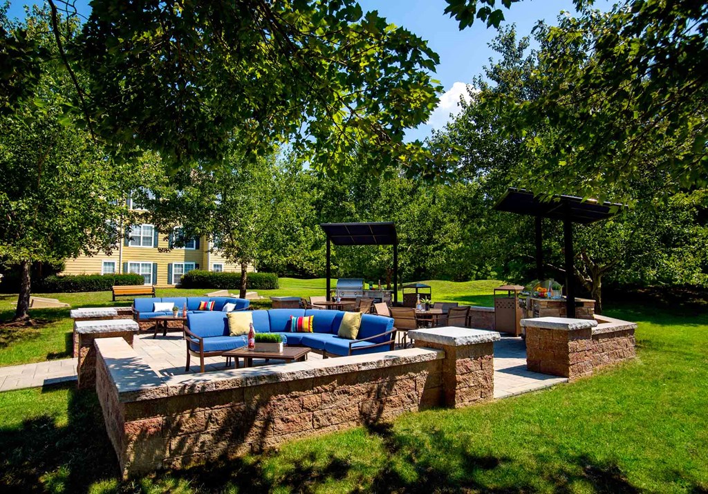 Grove Swift Creek Apartments Outdoor Grills and Lounge Space