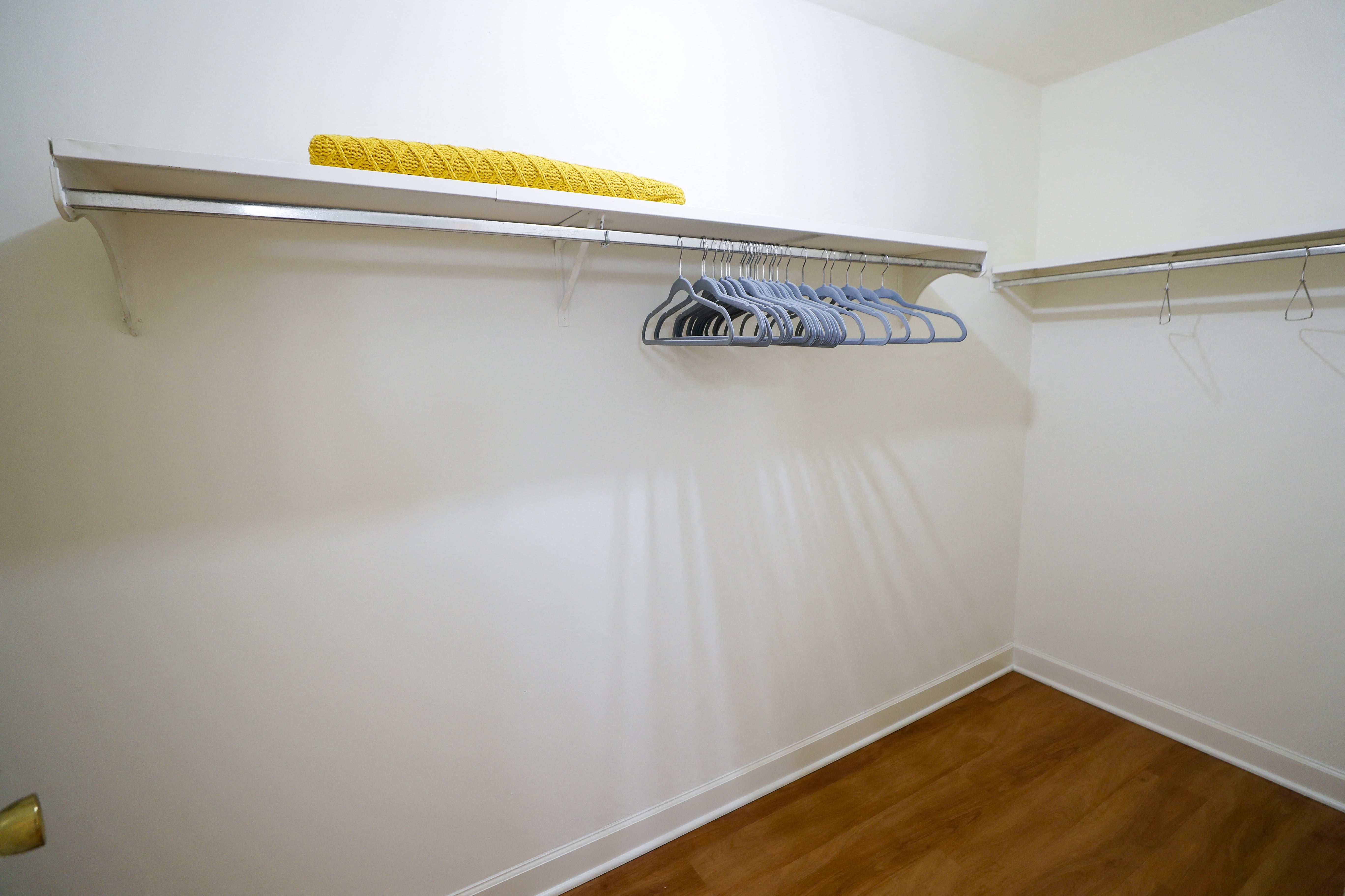 Master Bedroom - large walk in closet