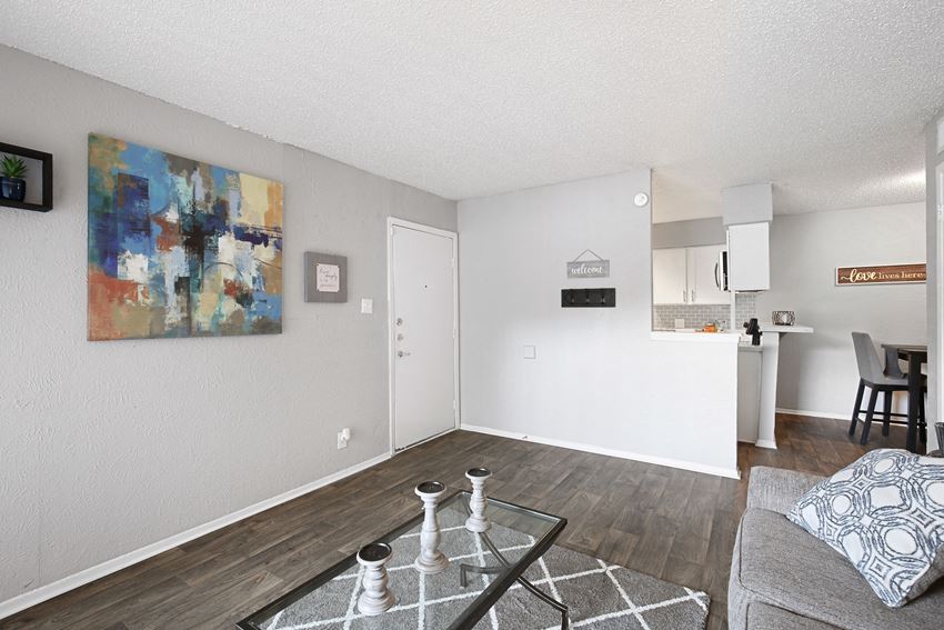2910 S Collins St. 1-3 Beds Apartment for Rent - Photo Gallery
