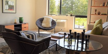 19 Day St. Studio-2 Beds Apartment for Rent - Photo Gallery 6
