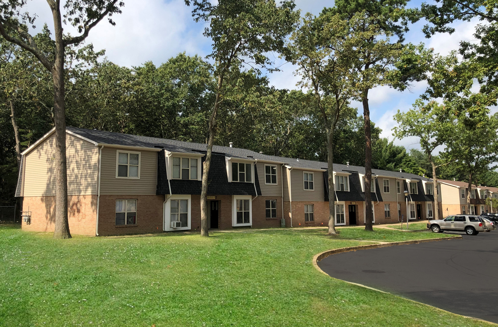 Chalet Gardens Apartments Apartments In Pine Hill Nj
