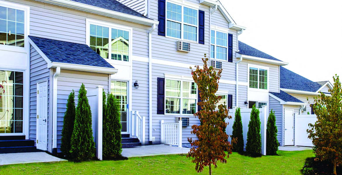 Property Exterior at Echo Pond Luxury Apartments, Moriches, NY