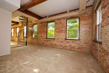 apartments in Grand Ledge with exposed brick
