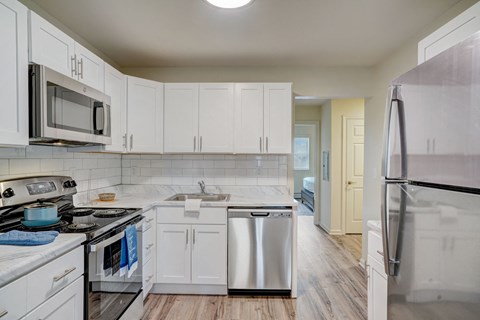 best garden style one bedroom and two bedroom rental apartments at brighton arms apartments in neptune city, nj near jersey shore medical student short term fully furnished housing available