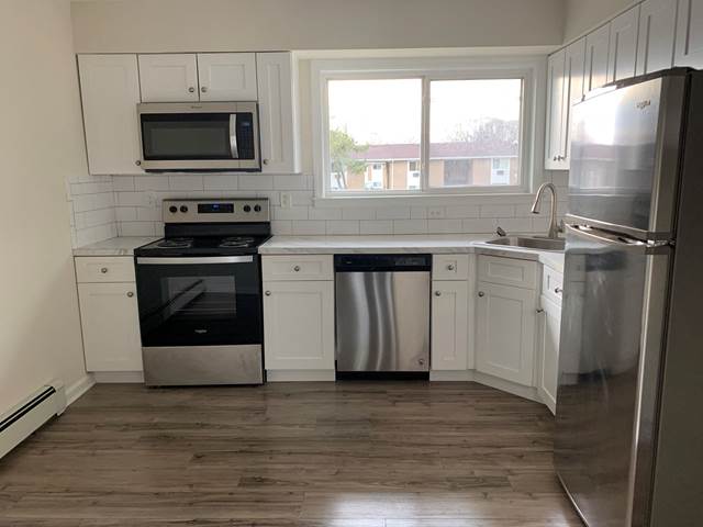 Edgewater Apartments