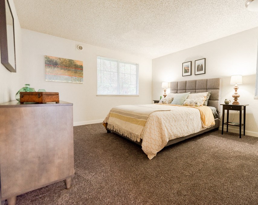 Tacoma Apartments - Altitude 104 Apartments - Bedroom