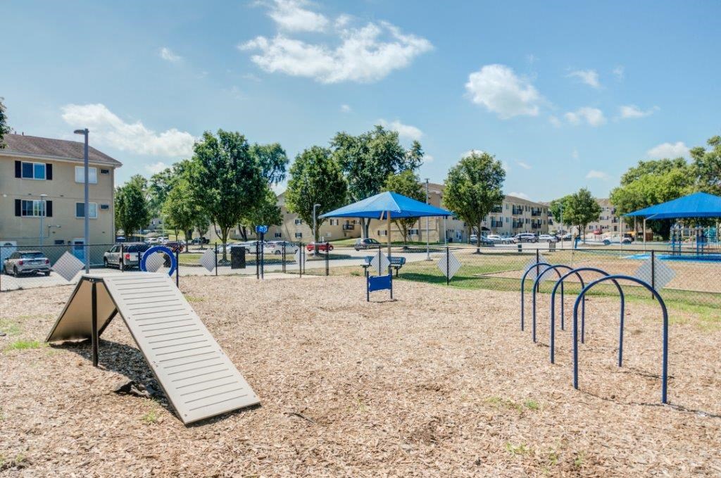 our apartments have a playground and a picnic table