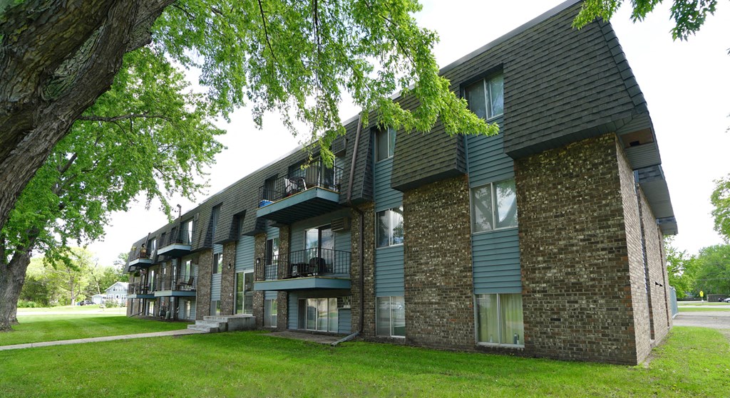 Eldridge Apartments exterior