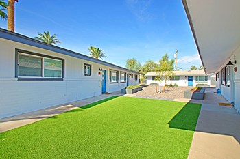 Arcadia Modern Apartments 2940 N 40th Street Phoenix Az Rentcafe