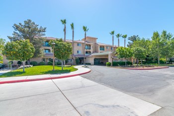 43862 15th St. 1-2 Beds Apartment for Rent - Photo Gallery 5