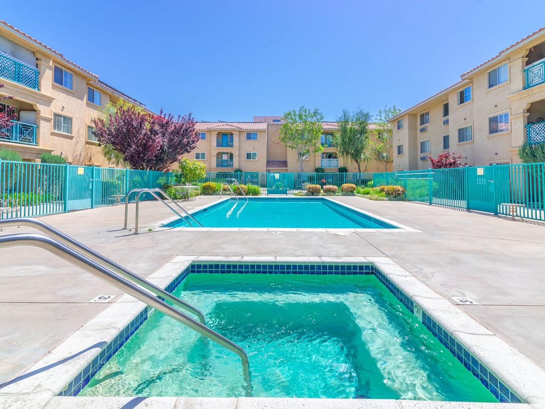 Senior Living in Lancaster, CA Lancaster Village