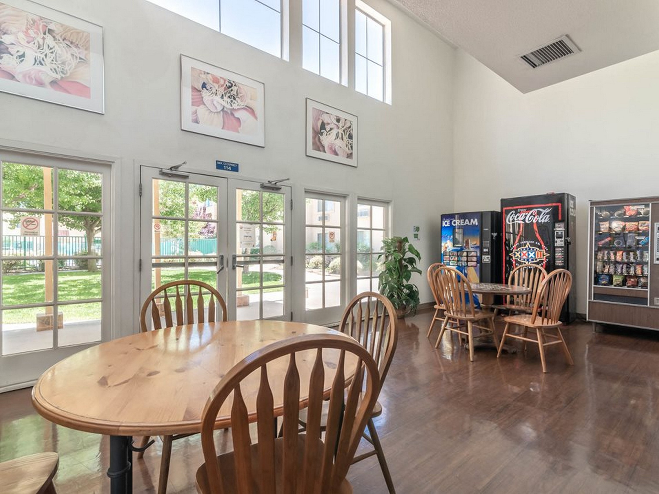 Senior Living in Lancaster, CA Lancaster Village