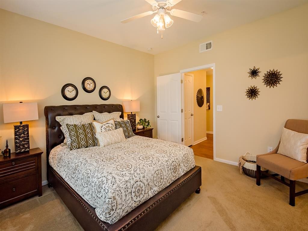 One Bedroom Apartments for Rent in Mobile, AL | Cypress Cove